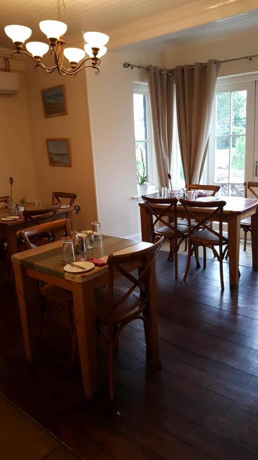 The Ship Inn Invergordon Ngoại thất bức ảnh