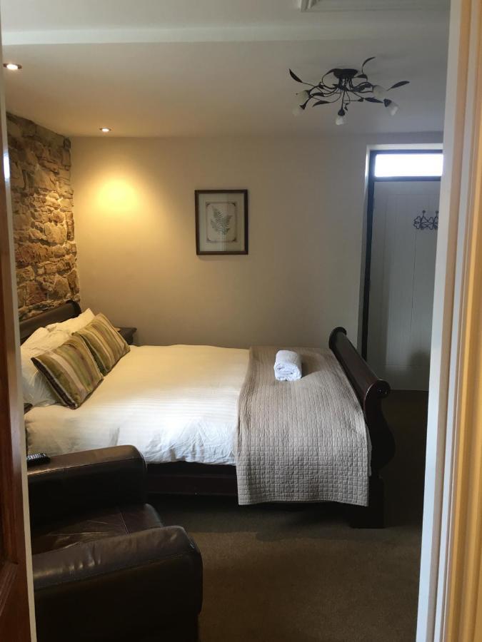 The Ship Inn Invergordon Ngoại thất bức ảnh
