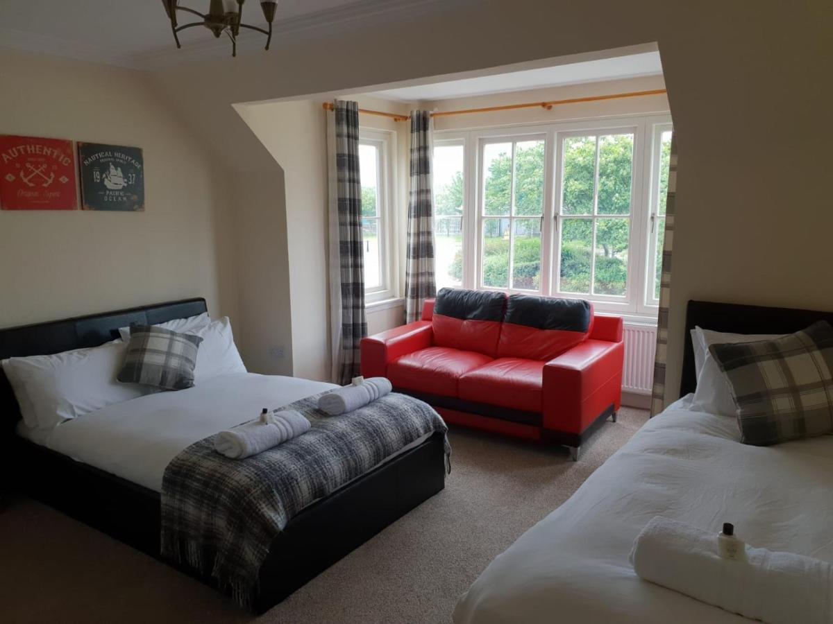 The Ship Inn Invergordon Ngoại thất bức ảnh