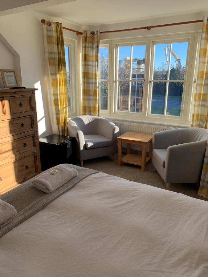 The Ship Inn Invergordon Ngoại thất bức ảnh