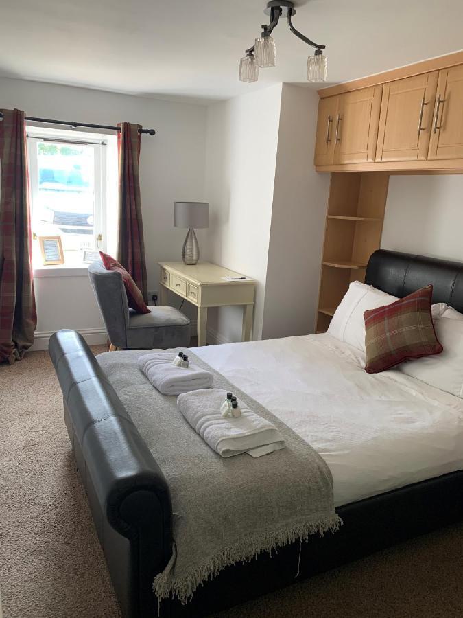 The Ship Inn Invergordon Ngoại thất bức ảnh
